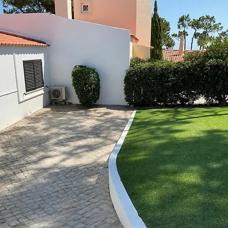 Casa Nicho Vale do Lobo